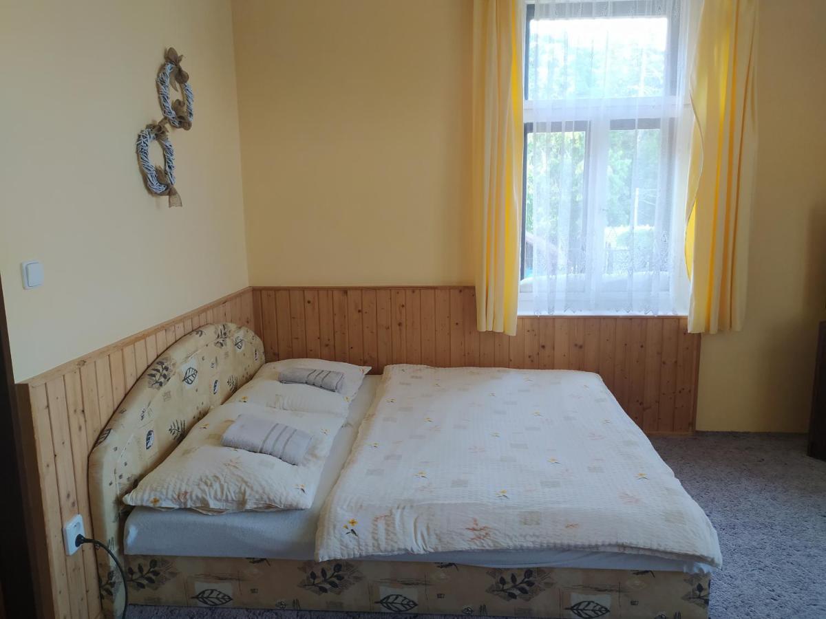 Ubytovani Na Kovarne Smržovka エクステリア 写真